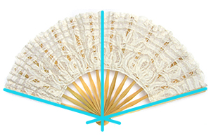 comparing pec muscles to folding fan